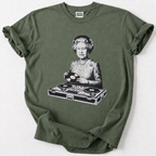 The Queen DJ Vinyl T-Shirt